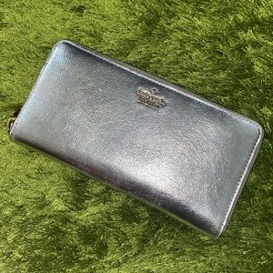 Kate Spade Silver Long Wallet
